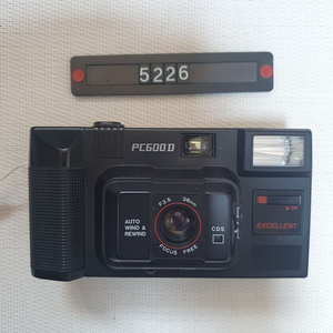 엑설런트 PC-600 D 필름카메라