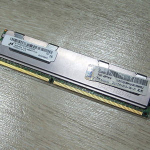 서버용 DDR3 16GB PC3L-8500 재고 1개