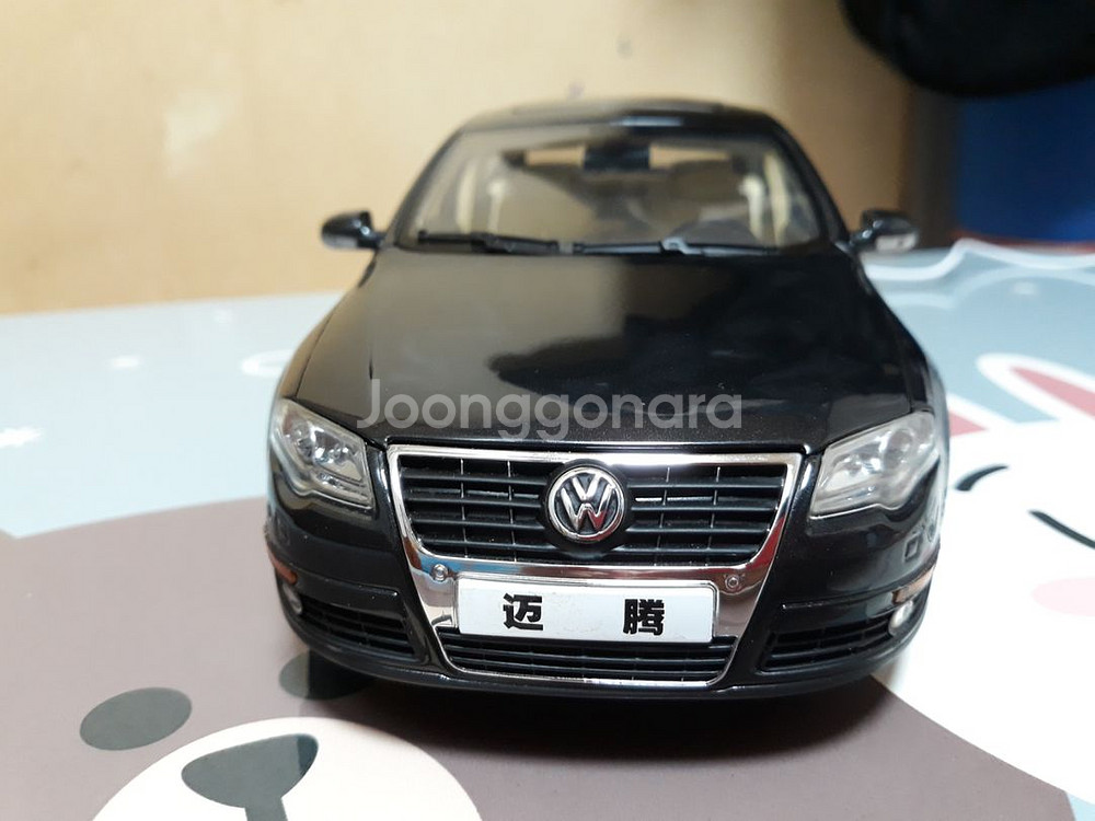 1/18 파사트 다이캐스트--1