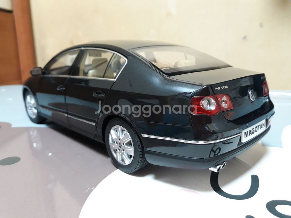 1/18 파사트 다이캐스트--4