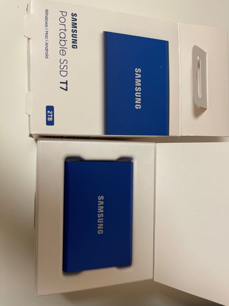 삼성 Portable SSD T7 2TB