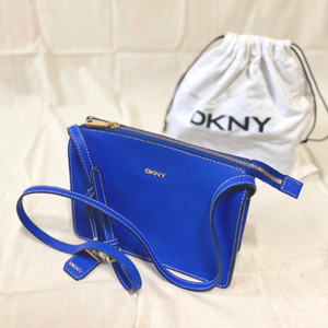 DKNY 크로스백