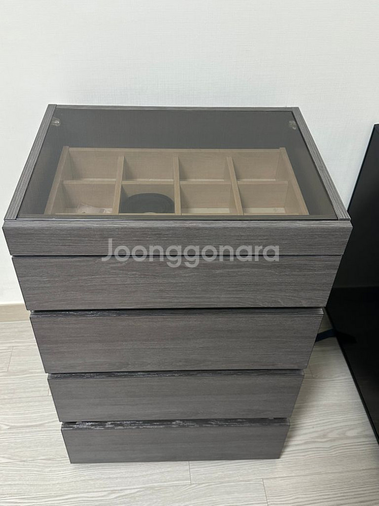 ㄷ아일랜드 4단 서랍 수납 장 거의 새것 판매--3
