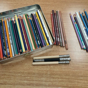 프리즈마 전문가용 색연필 총 82색