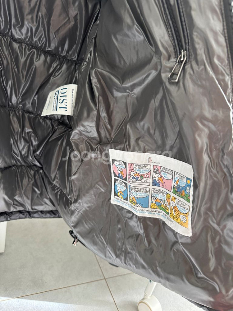 몽클레어 마야 후드 다운패딩 블랙 유광(새상품급) 3사--3