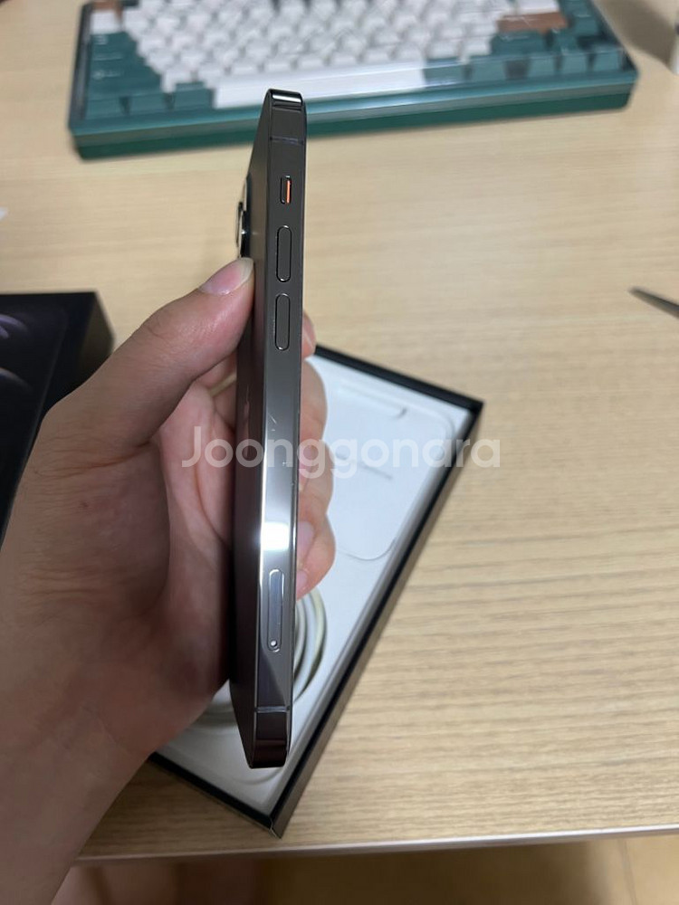 아이폰12 프로 256gb 100프로 그래파이트 해외판--3