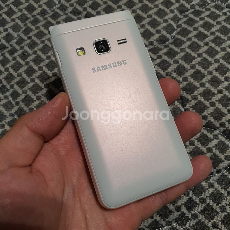 삼성 갤럭시폴더2 sm-g160n 32기가--2