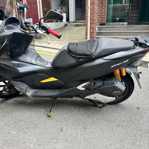 Pcx 125 20년 4만키로 팝니다