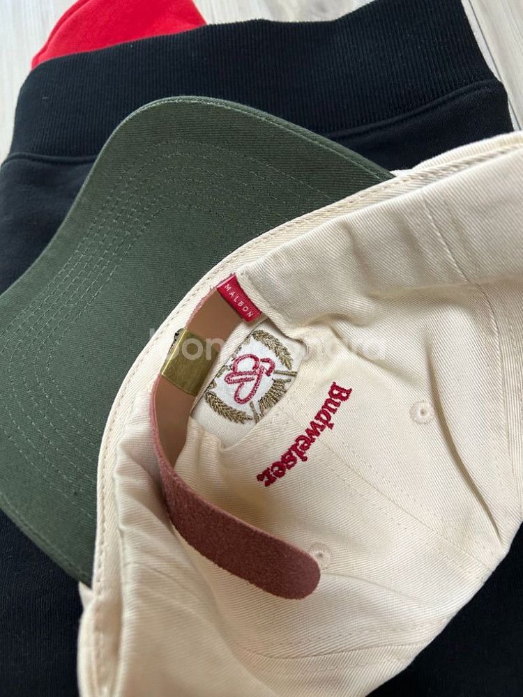 말본&버드와이저 콜라보 모자. 정품--1