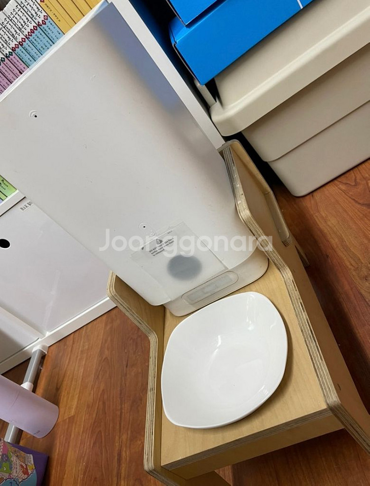 펫킷 미니 자동급식기+전용 받침대--1