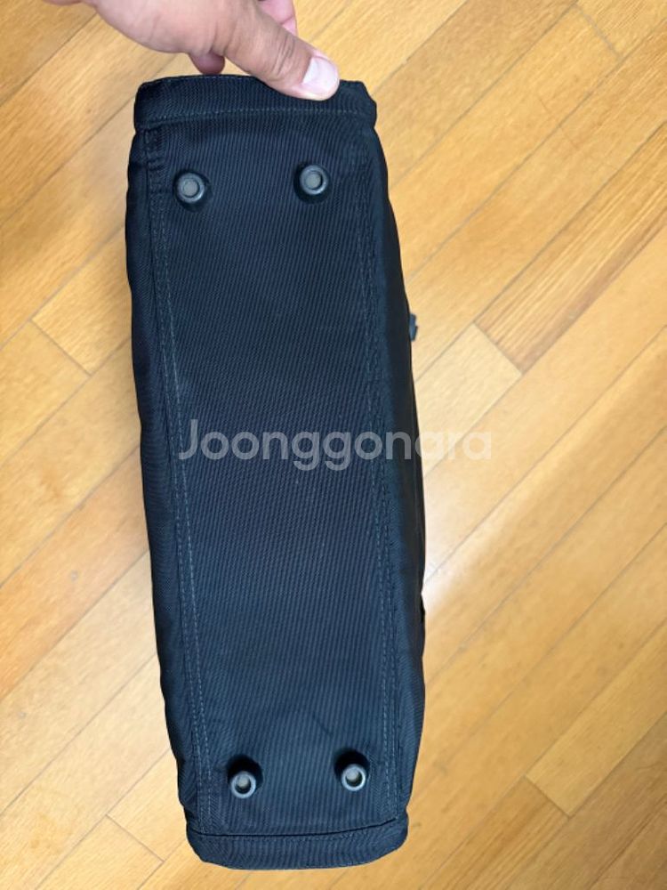 맨하탄 페세지 서류 가방 팝니다.--1