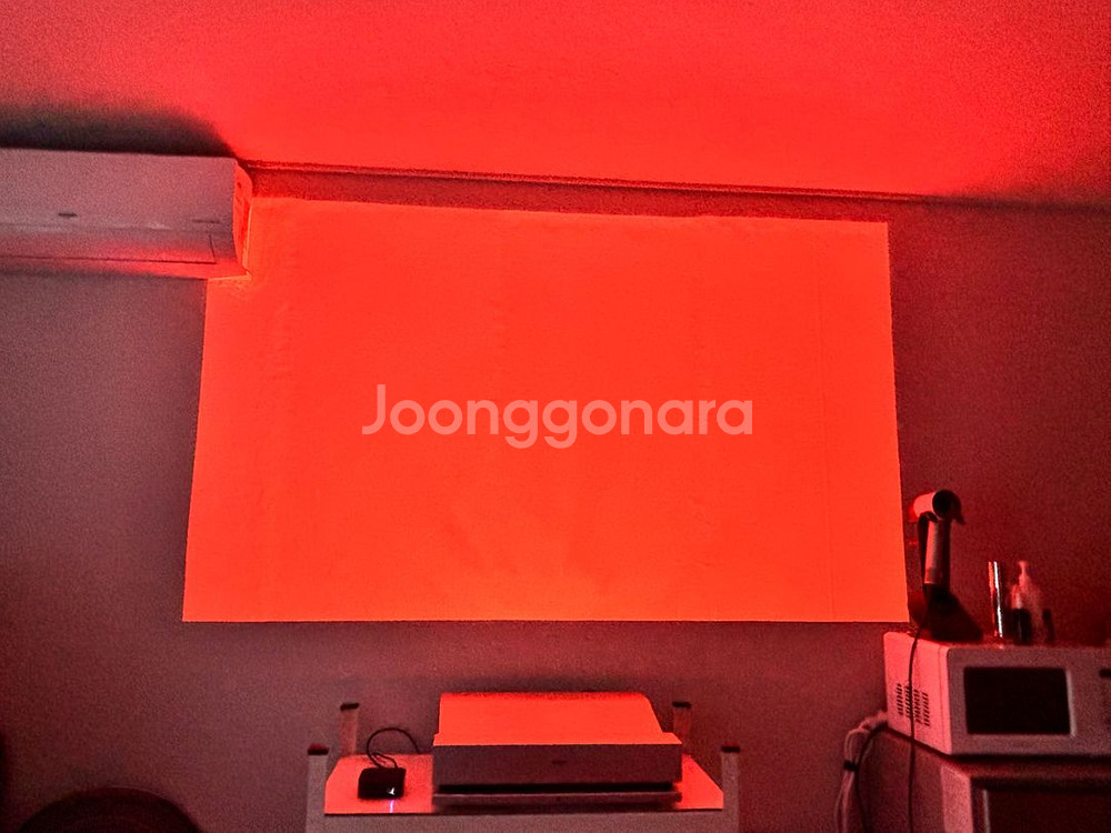 JMGO 초단초점 프로젝터 팝니다.--4