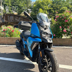 BMW C400X