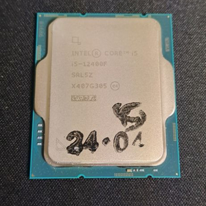 인텔 i5 12400f + 쿨러