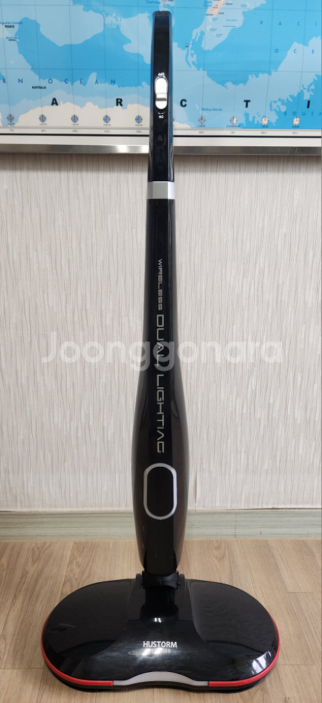 휴스톰 무선 물걸레 청소기 (HS-9000) 팝니다.--3