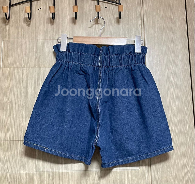 하이웨스트 포버튼 데님 반바지--1