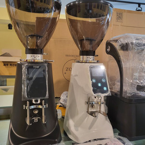 TCM 전자동 커피그라인더 새상품
