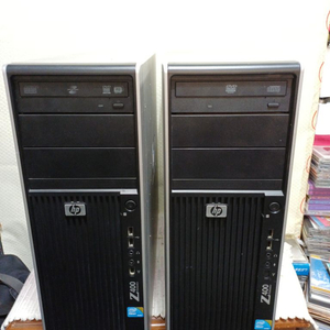 HP Z400 서버 2대 ..