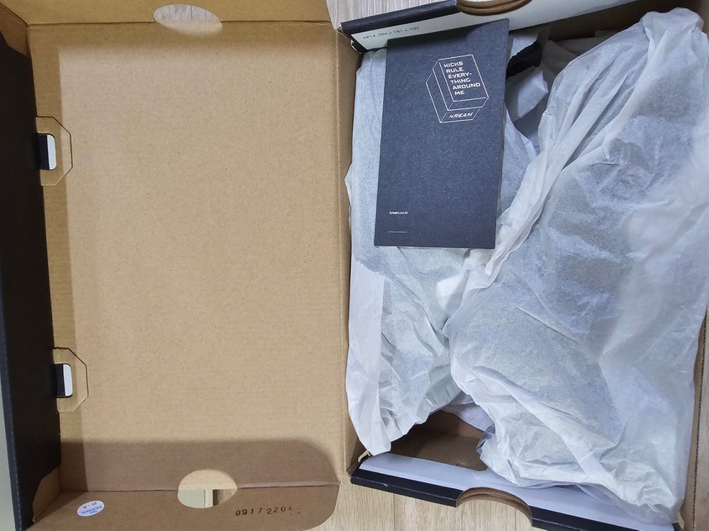 나이키 에어포스1 프레쉬 블랙 235 새제품--6