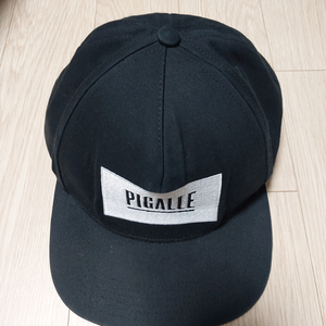 PIGALLE 스냅백