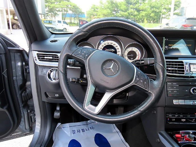 벤츠 E클래스 E220 CDI 블루텍 아방가르드--5