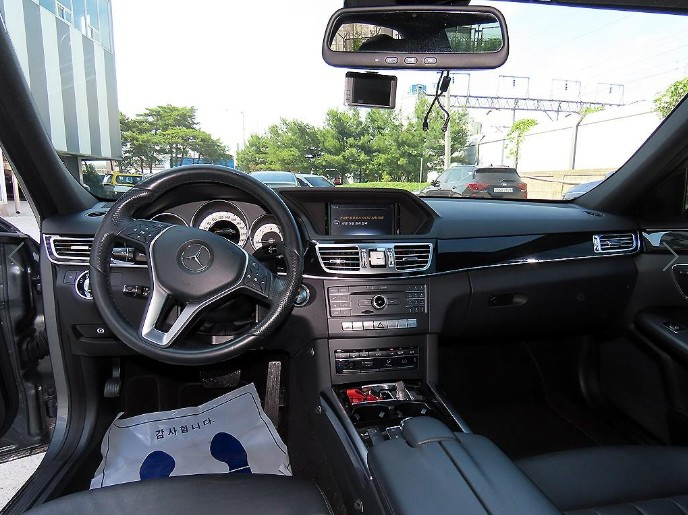 벤츠 E클래스 E220 CDI 블루텍 아방가르드--3