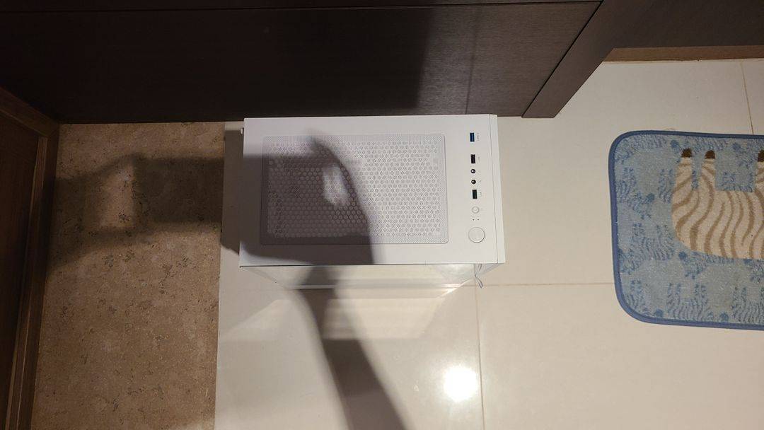 쓰리알시스템 컴퓨터 케이스 화이트 R150--1