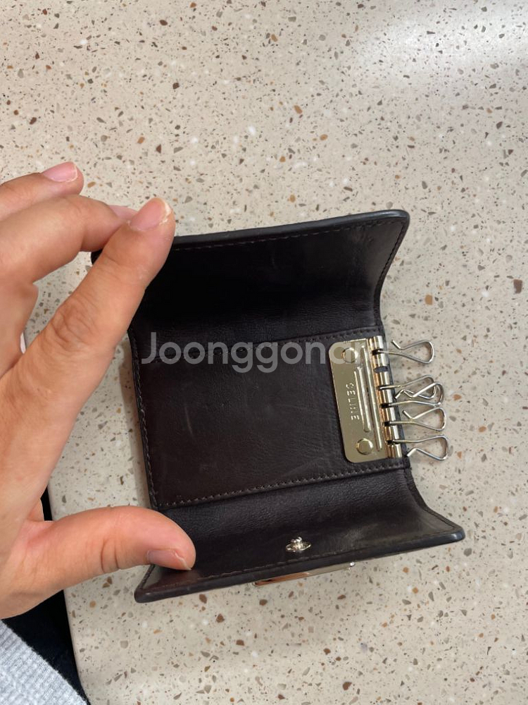 정품 셀린느 열쇠지갑--1