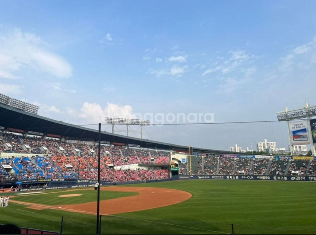 6/7(금) 두산vs기아 1루 레드석 2연석--1