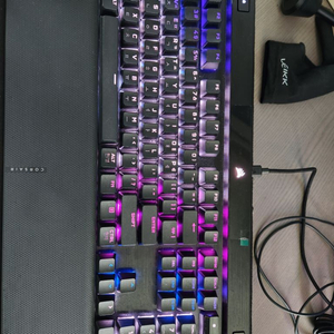 커세어 K70 RGB PRO