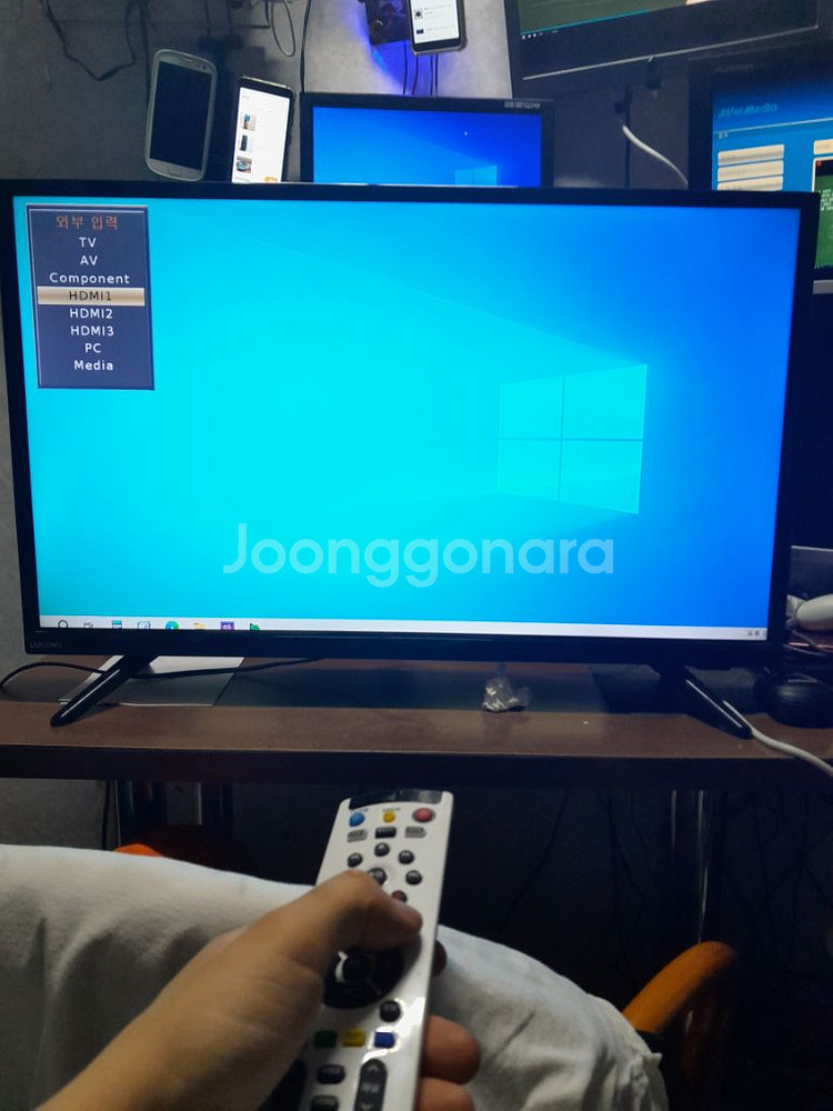 모니터 겸 티비 32인치 서울 중랑구--1