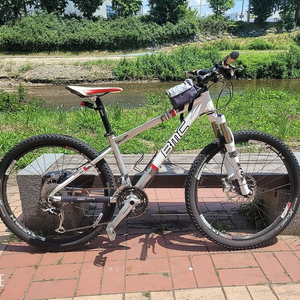 BMC TE02 MTB 자전거 팝니다 급처분