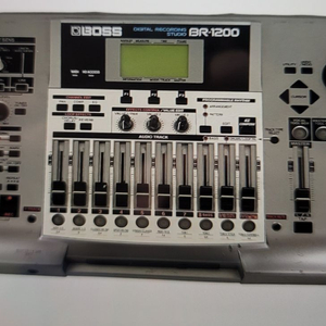 BOSS BR-1200멀티트랙