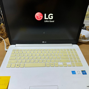 LG 15U340 팝니다