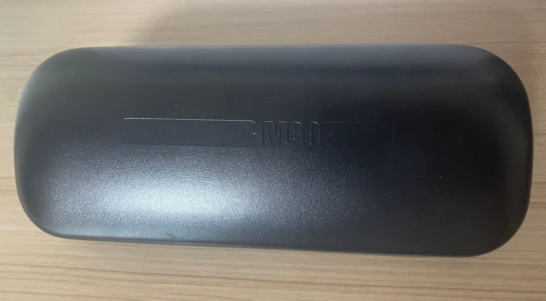 새상품 알렉산더맥퀸 선글라스--3