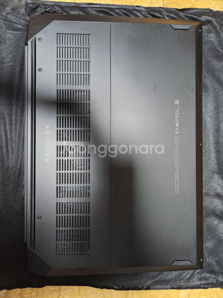 HP 파빌리온 게이밍 노트북 15-ec1057ax--4