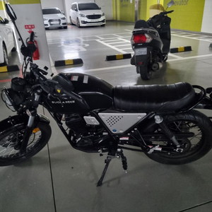 부캐너 125cc 22년식