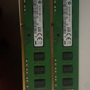 삼성 DDR3 램 8기가 두개