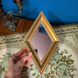 캐나다 빈티지 골드 프레임 다이아몬드 모양 벽걸이 거울
