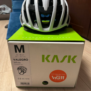 (거의새상품)카스크kask 자전거 헬멧 판매합니다
