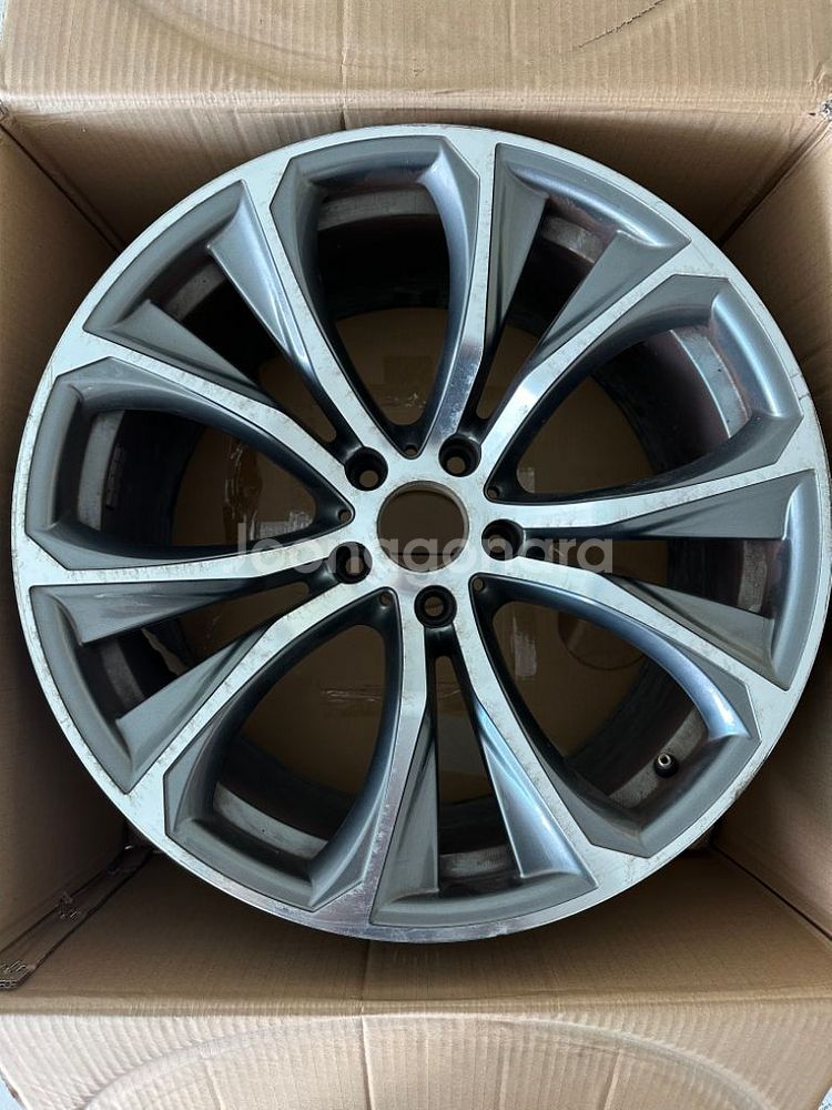 BMW X6 20인치 중고 휠 타이어 판매합니다--0