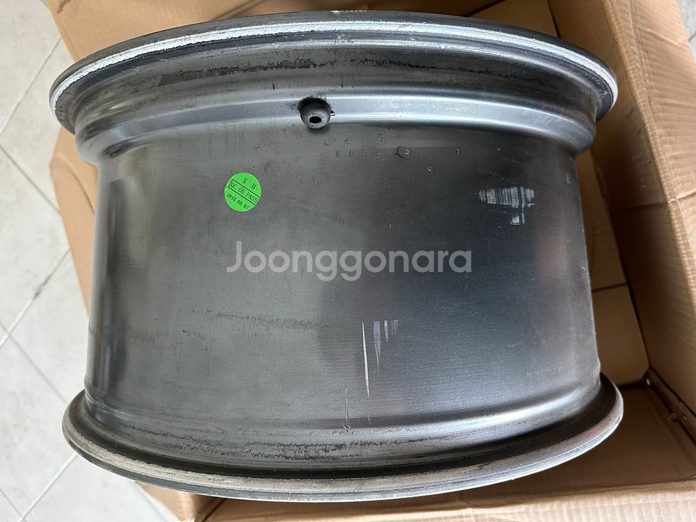 BMW X6 20인치 중고 휠 타이어 판매합니다--1