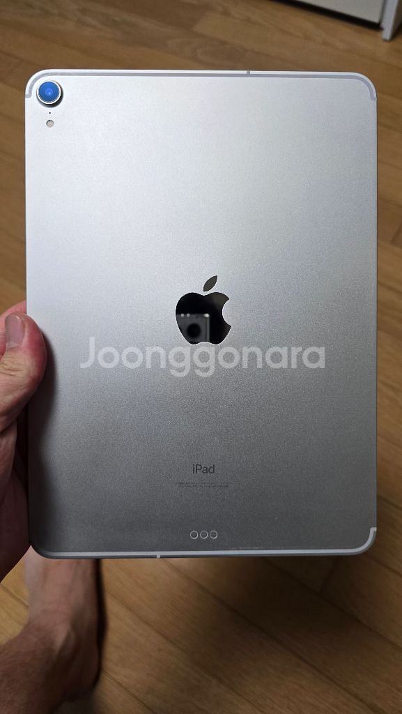 아이패드프로3세대11인치256기가셀룰러팝니다--0