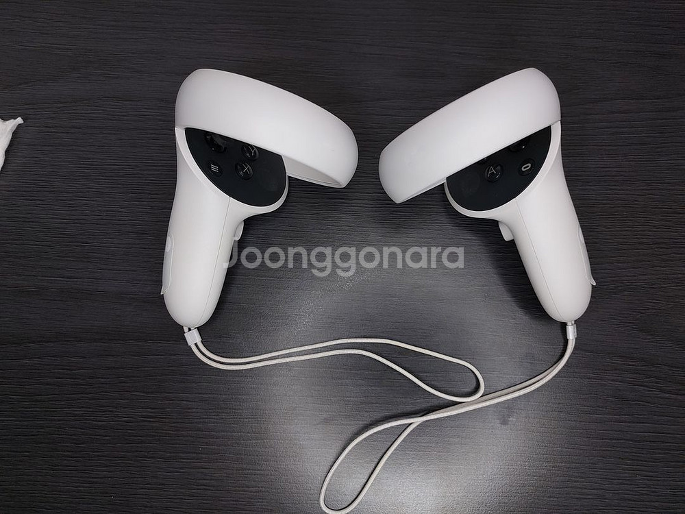 메타퀘스트2 64gb+동양인 안면폼 20만원--6
