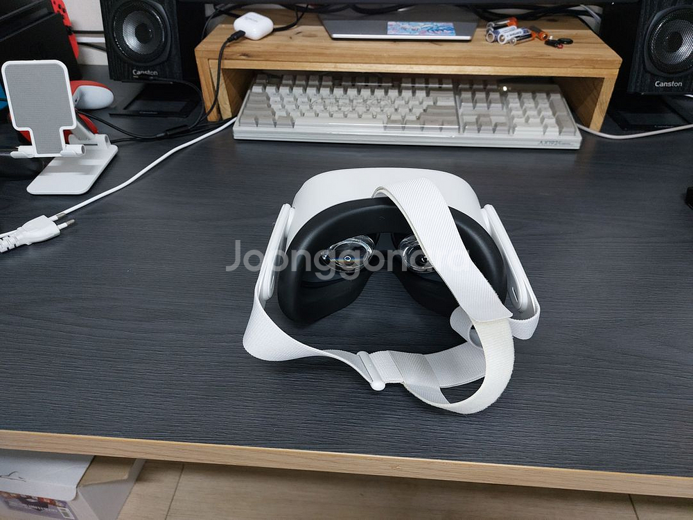 메타퀘스트2 64gb+동양인 안면폼 20만원--3