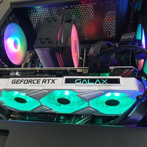 신품급 갤럭시 RTX3070TI EX GAMER 흰색