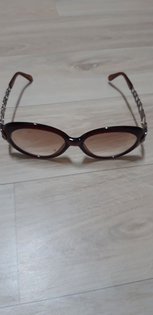 로베르타 디카 몌리노 새상품 선글라스 2개 일괄이에요