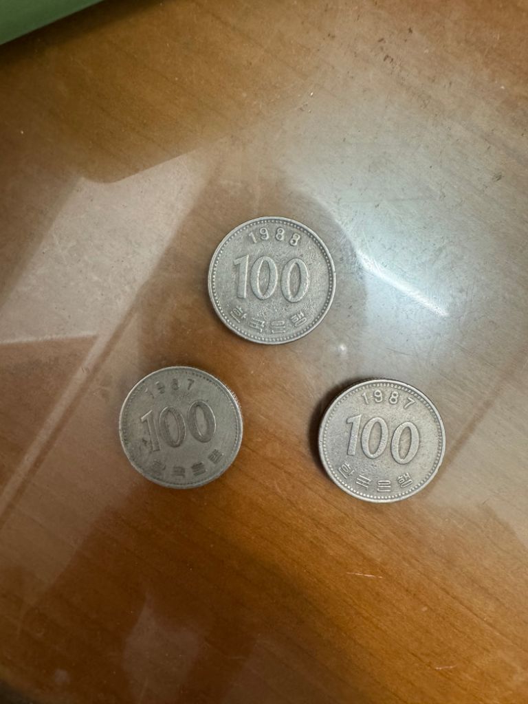 1988 1개 1987 2개 일괄 팝니다(100원짜리)