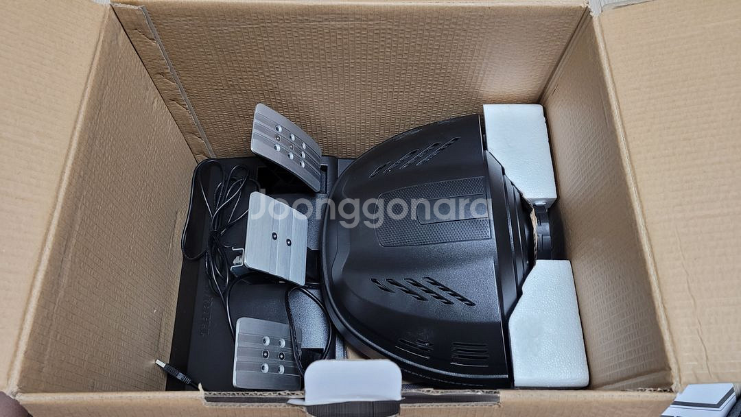 레이싱핸들 트러스트마스터 T300RS GT에디션 판매합--6
