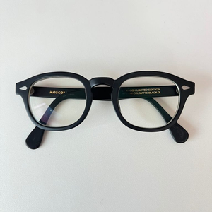 모스콧 moscot 무광 뿔테안경